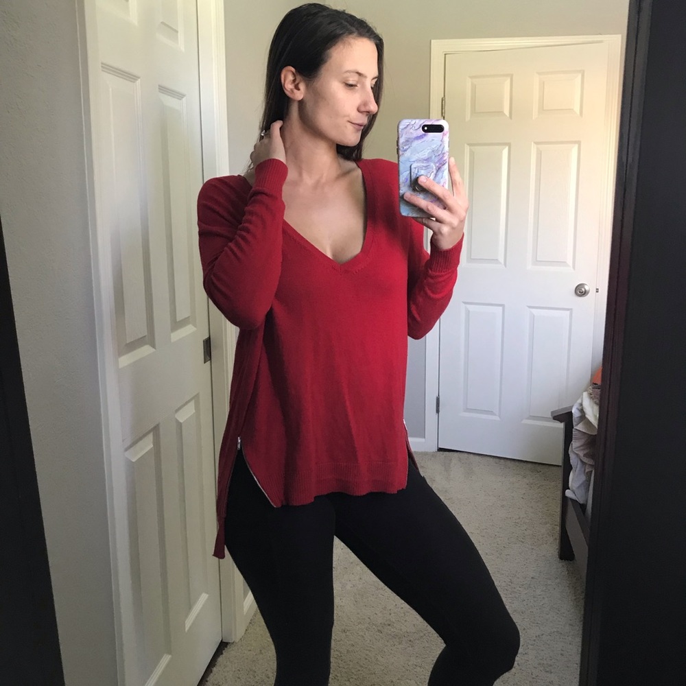 Express Oversized Sweater with Zippers